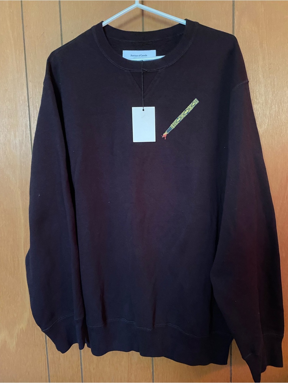 New! Province of Canada’The Madness’ Sweatshirt Netflix Series Filmed Ontario 🇨🇦 - Picture 2 of 5